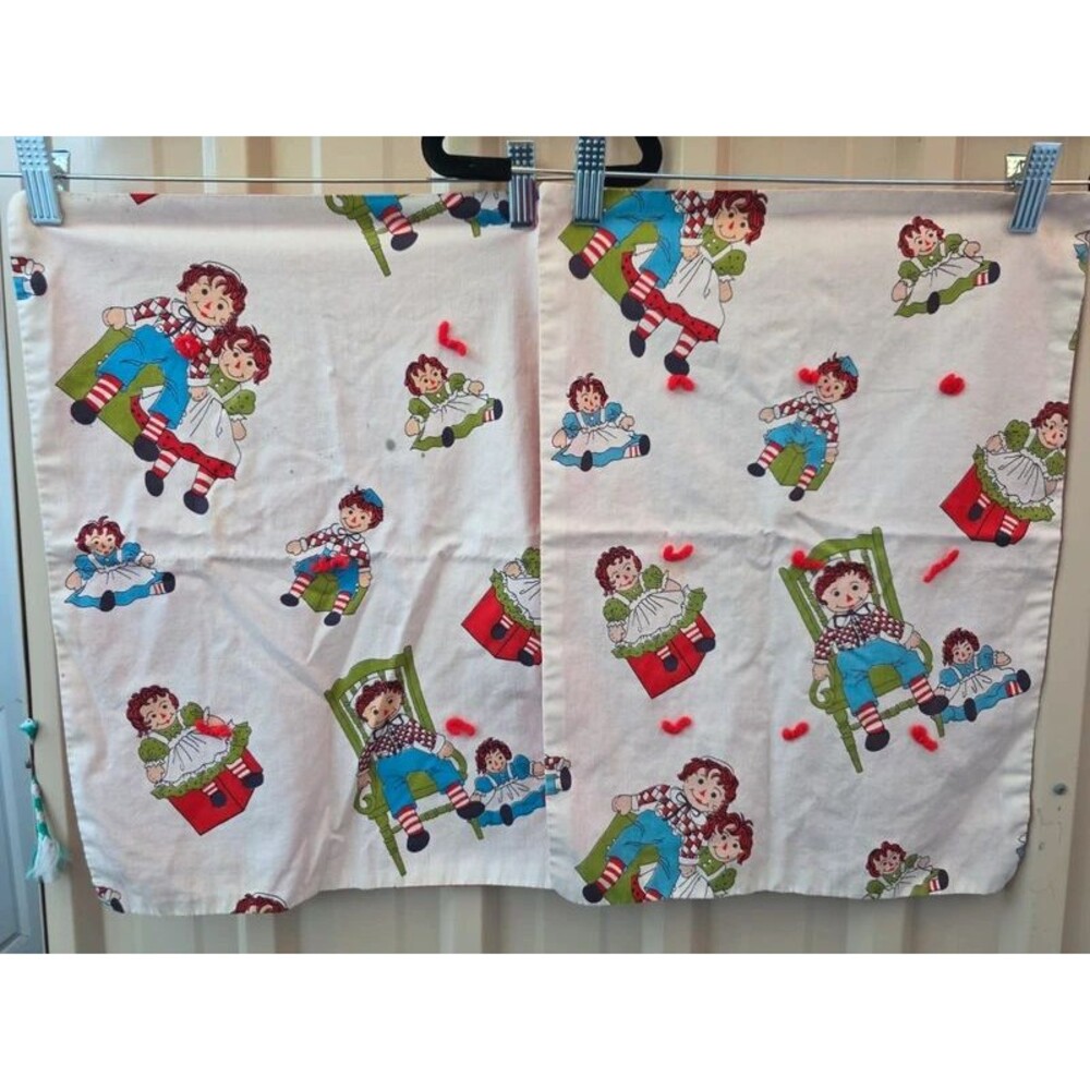 Lot of 2 Vintage 1970s Raggedy Ann and Andy Handmade Xmas Stockings Craft Pieces